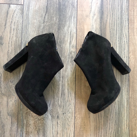 Michael Michael Kors Size 7.5 Platform Booties - Picture 2 of 8